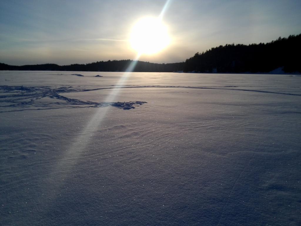 Little Hawk Resort & Marina Algonquin Highlands Bagian luar foto
