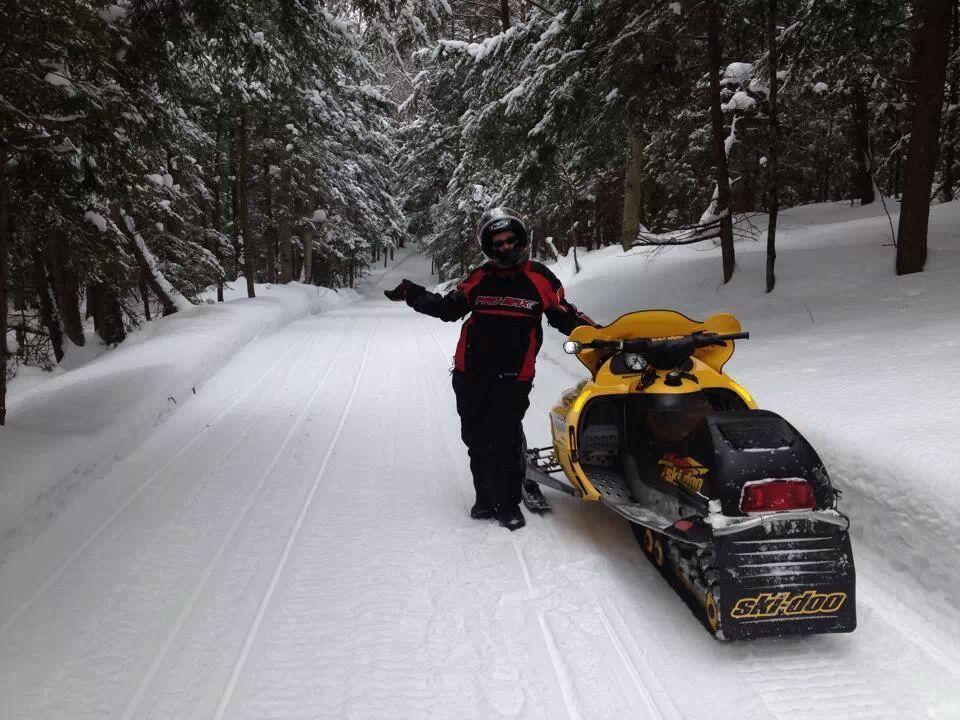 Little Hawk Resort & Marina Algonquin Highlands Bagian luar foto
